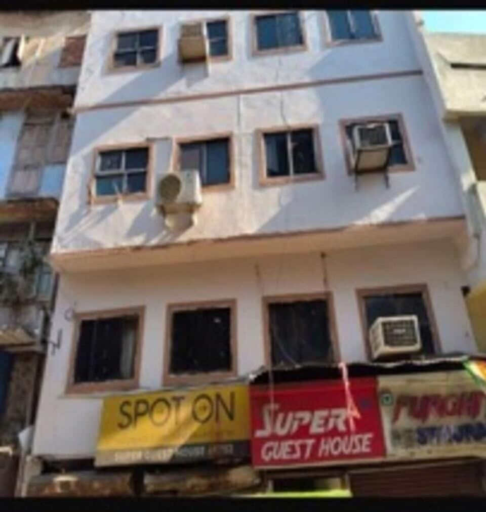 Hotel O Super Guest House Ахмедабад Екстериор снимка